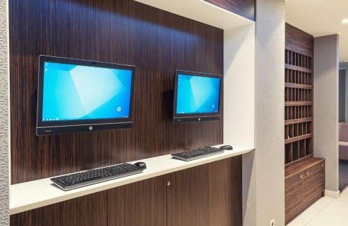 Nur-Sultan Hotel | Park Inn by Radisson Hotel Astana
