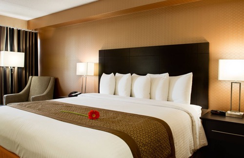 Markham Hotel | Park Inn By Radisson Toronto - Markham