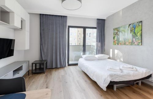 Pradnik Bialy Apartment | Park Krowoderski Comfort Apartment by BookingHost