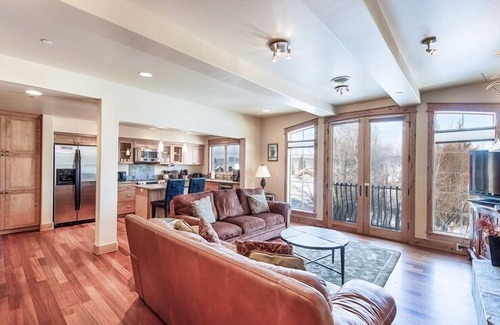 McCall Condo | Park Street Penthouse East: Downtown McCall, Lake Views, Air Conditioning
