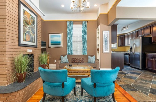 Historic Downtown Savannah Condo | Park View B