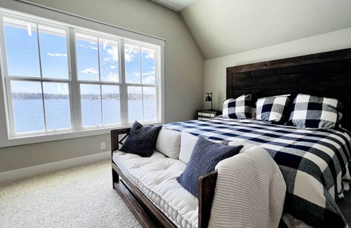 Coosa County House | Parker Creek Paradise with SHOW STOPPING WATERFRONT