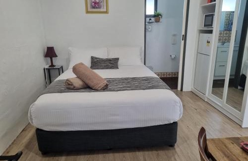 Parkes Hotel | Parkes Federation Motel