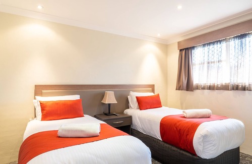 Parkes Hotel | Parkes International Motor Inn