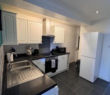 Oldbury House | Parkfield House