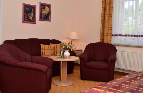 Bad Elster House | Parkhotel Helene - Doppelzimmer, Dusche, WC, Standard,online