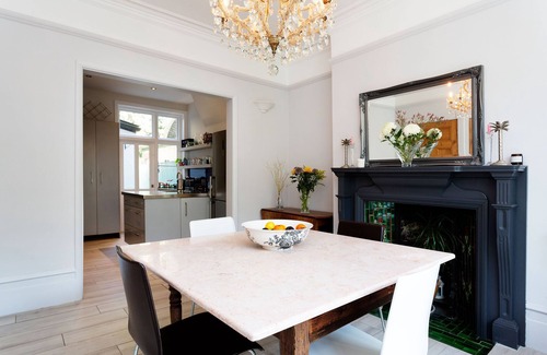 Highgate House | Parkland Perfection, by Veeve