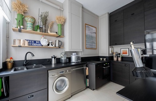 L'Europe Apartment | Parkside Culture, by Veeve