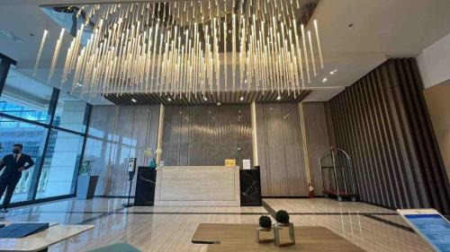 Luzon Apartment | Parksuites Stylish 1Br Balcony near Uptown Mall