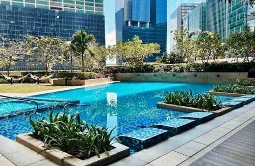 Luzon Apartment | Parksuites Stylish 1Br Balcony near Uptown Mall