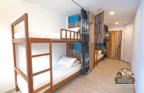 Taman Jubilee Hotel | Parlor Hotel