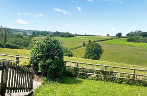 Evershot House | Parlour Cottage