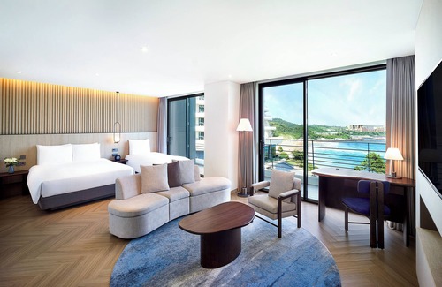 Jungmun Hotel | Parnas Hotel Jeju