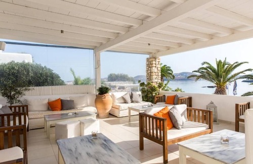 Parasporos Hotel | Paros Bay Hotel