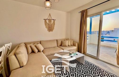 Ad-Dab'ah Apartment | Paros Vibes, Penthouse Mountain View Ras Al Hekma