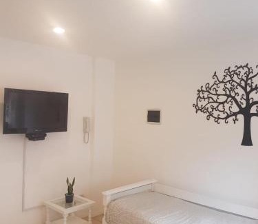 Lomas de Zamora Apartment | PASAJE EN EL CENTRO DE LOMAS