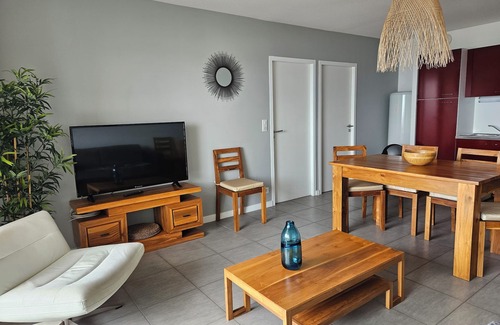Lacanau-Ocean Apartment | Pasino bright apartment +Terrace15m2, seafront, WIFI, Parking included, 6p,N°5