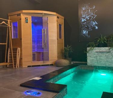 Calais City Center House | Pasithéa Loft Spa Privatif