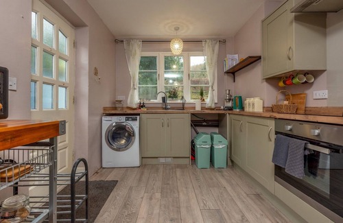 Coalbrookdale House | Pass the Keys |18th Century Mill Cottage