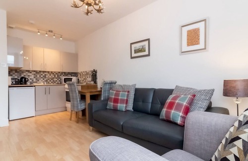 Old Town Apartment | Pass the Keys | Bright and Cosy Flat at the Heart of the Old Town