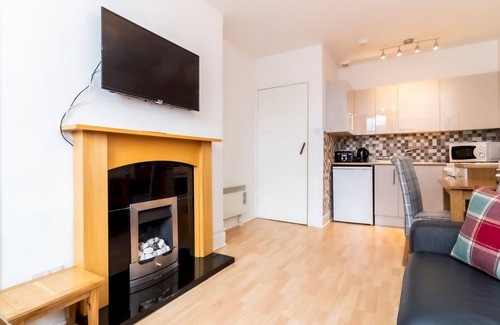 Old Town Apartment | Pass the Keys | Bright and Cosy Flat at the Heart of the Old Town