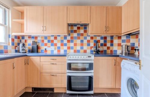 Upper Town House | Pass the Keys Central Mews house with parking
