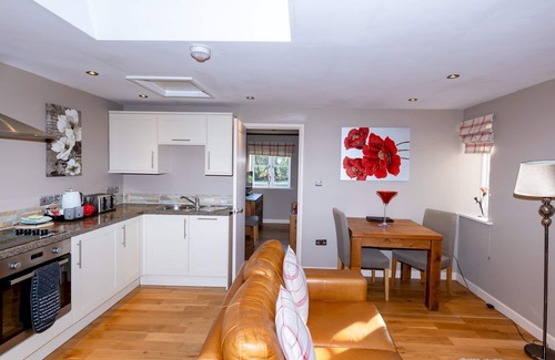 Easton Apartment | Pass the Keys | Garden Suite 2 Amidst Lush Greenery, Easton, Wells