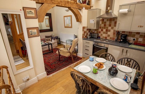 Church Stretton House | Pass the Keys | The Square Cosy Cottage on the Town Square with Optional Hot Tub
