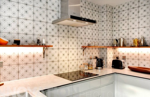 Roath House | Pass the Keys | Lovely 1 Bed Apartment with Parking close to City
