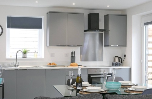 Rhosneigr Apartment | Pass the Keys | Modern 2 bed Apartment in Rhosneigr