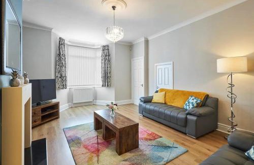 Seaham House | Pass the Keys Modern home in a seaside town