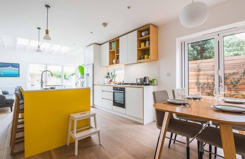 The Lane House | Pass the Keys | Peckham House with garden London