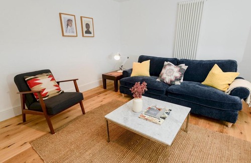 Market Rasen House | Pass the Keys Perfect for exploring the Wolds Lincoln