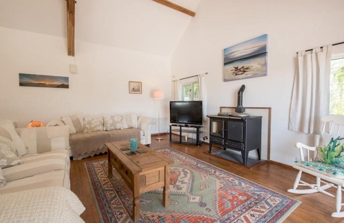 The Rhos House | Pass the Keys Stable Lodge near to Llys y fran Oakwood Bluestone