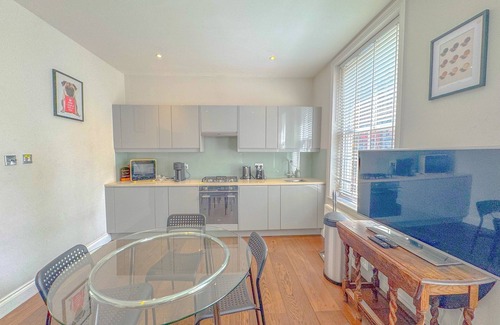 Soho Apartment | Pass the Keys | Stylish 1 bed Soho Flat