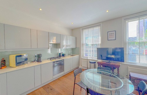 Soho Apartment | Pass the Keys | Stylish 1 bed Soho Flat