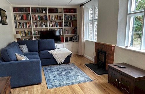 Leominster House | Pass the Keys | Ultimate retreat with pool and sauna