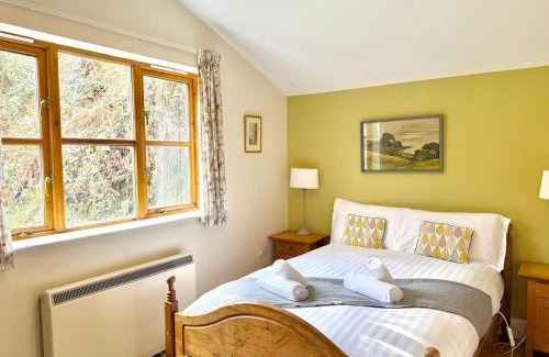Brechfa House | Pass the Keys Y Bwythn Welsh Countryside Retreat UK Getaway