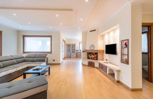 Albisano Apartment | Passioncasa