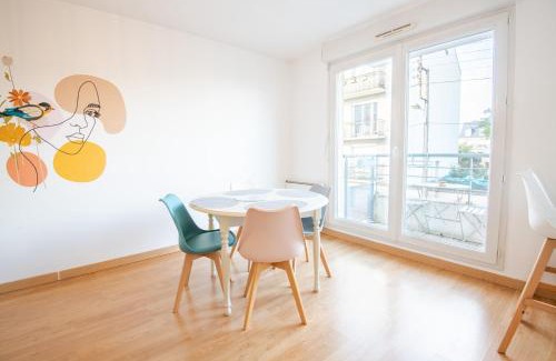 La Fuye-Velpeau Apartment | Pastel colors - Tours