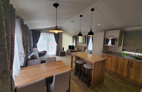 Caister-on-Sea Apartment | Paston 30