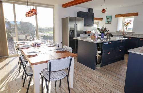 Leek Cottage | PASTURES BARN, pet friendly, luxury holiday cottage in Leek