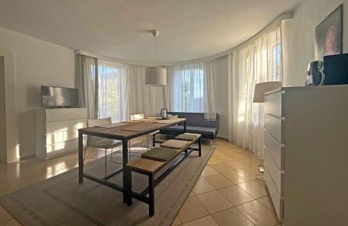 Selb Apartment | Paterre Wohnung in der Rosa Villa