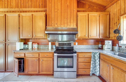 Ramona House | Patio & Mountain Views: Rustic Ramona Home!