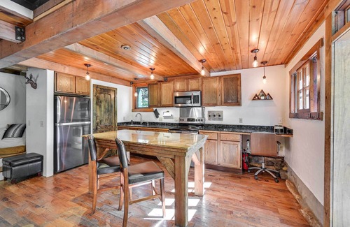 Sedona Apartment | Patio & Mtn Views: Peaceful Sedona Retreat