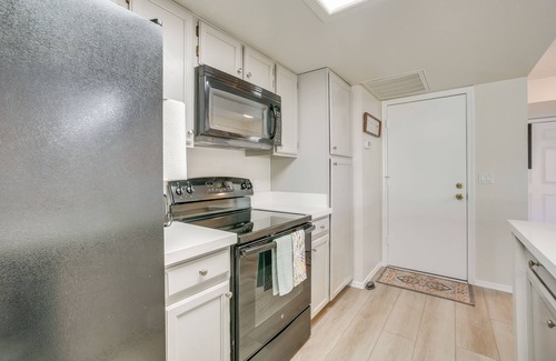 Westbrook Village Condo | Patio + Pool Access: Golf Getaway in Peoria