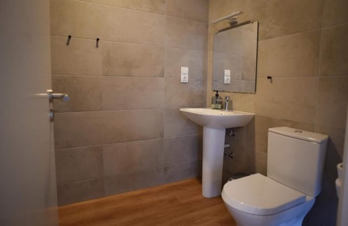 Horta Apartment | Pau Branco- Deluxe twin II