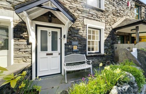 Ambleside House | Pavement Cottage