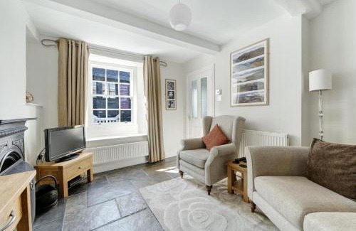 Ambleside House | Pavement Cottage