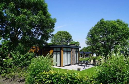 Vleteren House | Pavilion 6 by Interhome